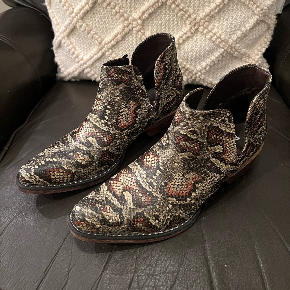 Roper booties